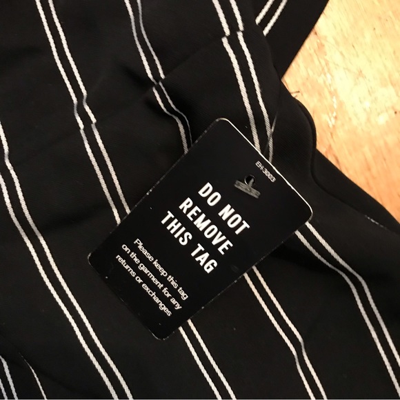 Express Pinstripe Black/White Dress with Belt - Picture 7 of 14